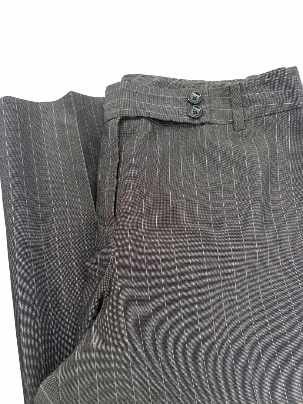 Ann Taylor Signature Fit Pleated Dress Slacks – 10P – Dark Gray Pinstripe